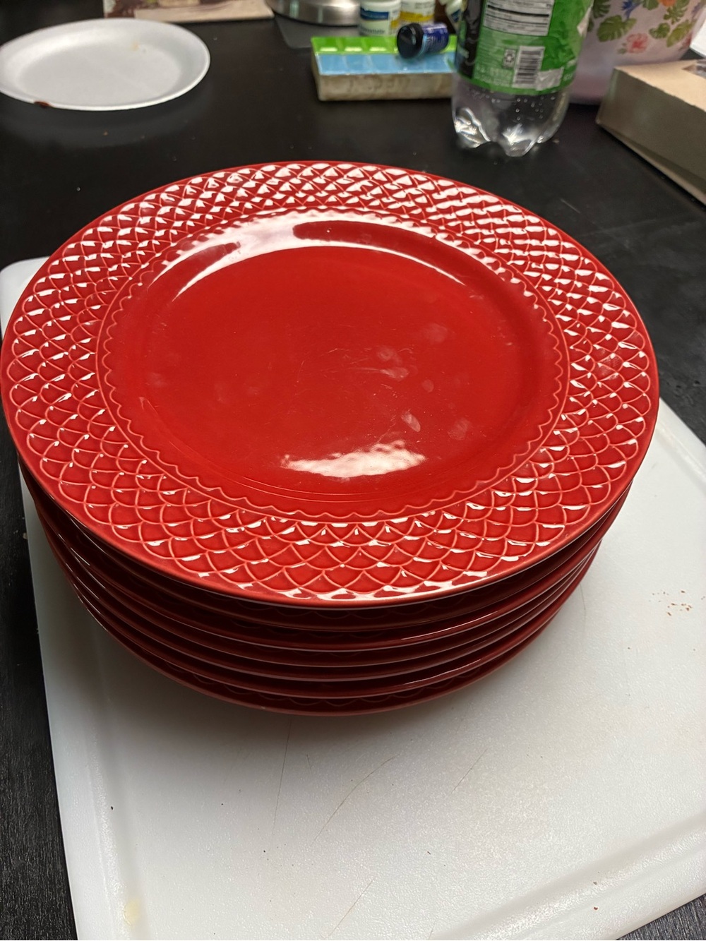 Vibrant Red Scallop-Pattern Ceramic Dinner Plate - Set of 6